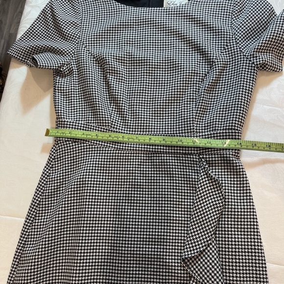 Eliza J Houndstooth Midi Dress Zip Back Lined Front Frill Accent Size 2 - Picture 8 of 9